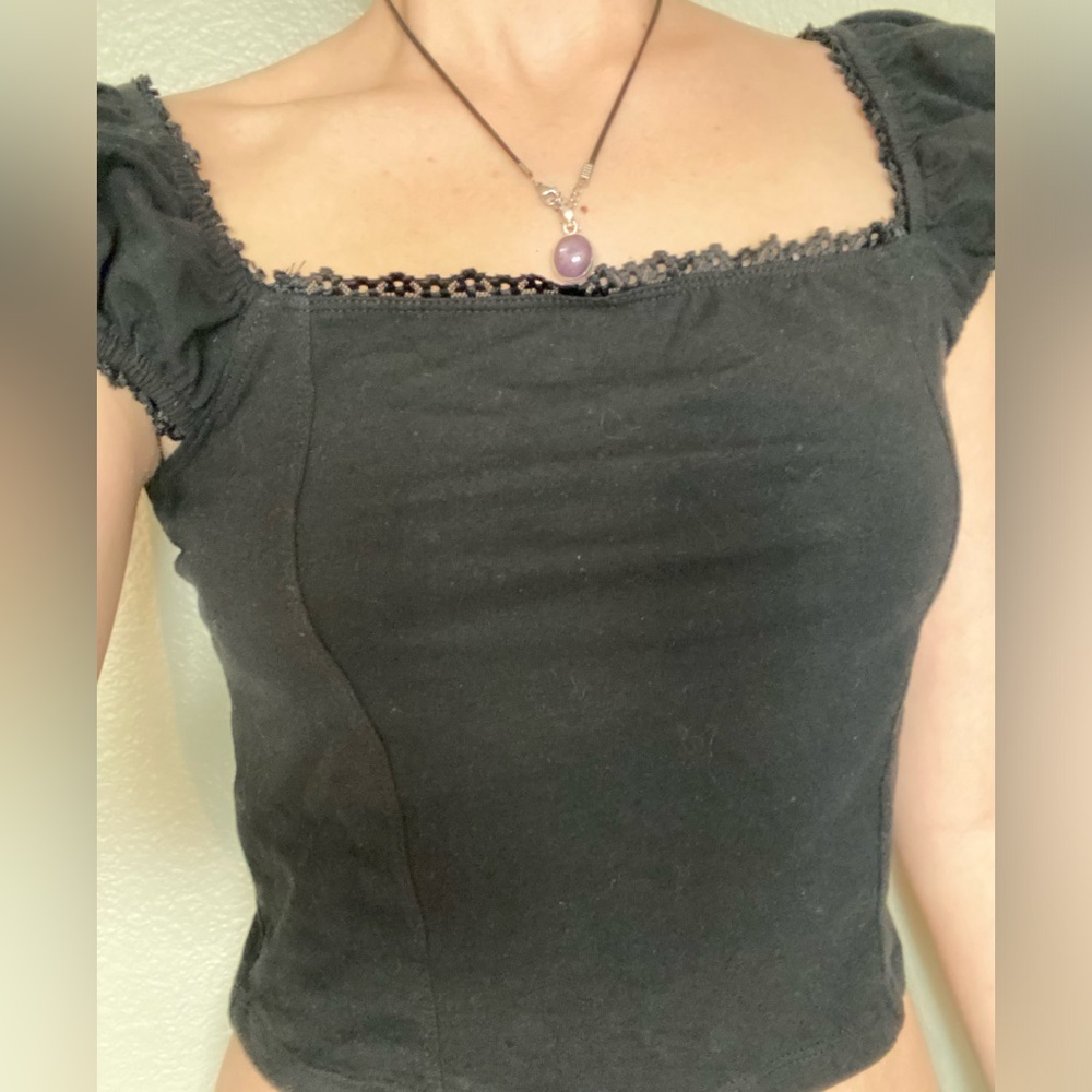 Simple but sweet crop top.